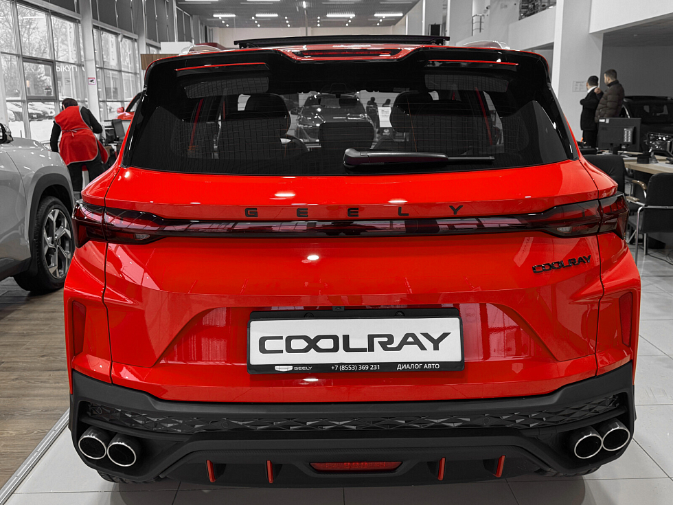 Geely Coolray Exclusive, красный