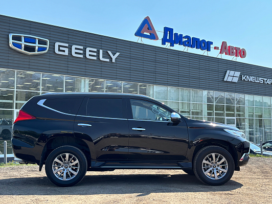Mitsubishi Pajero Sport Instyle, 2019 года, пробег 72000 км