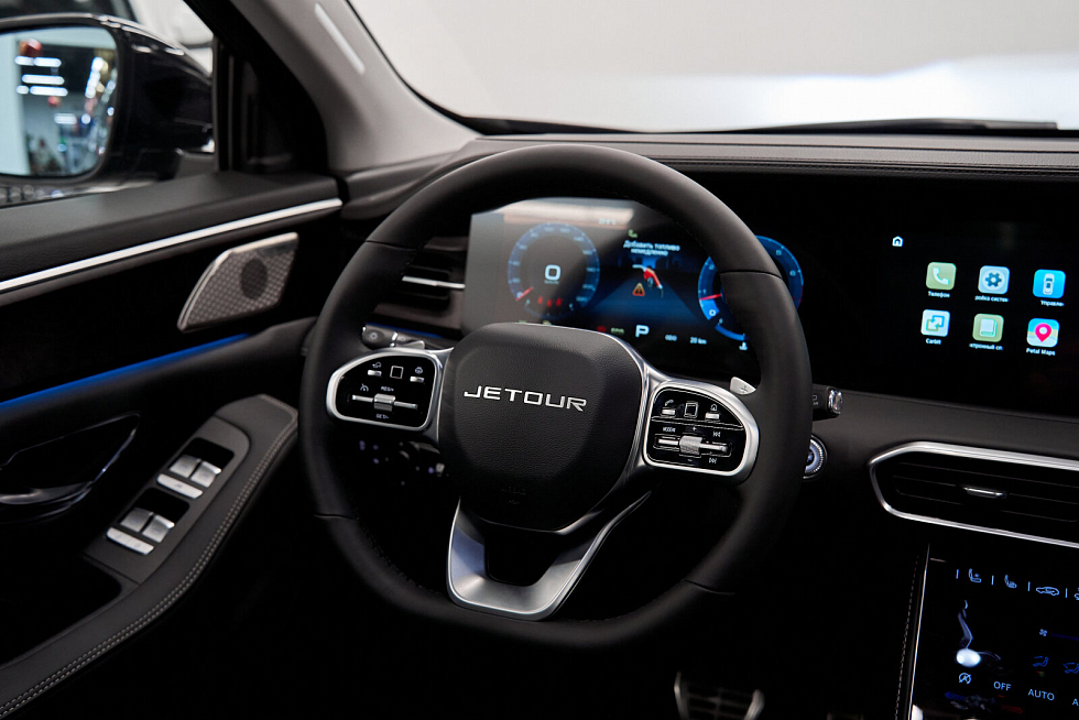 Jetour X90+ Премиум 7 мест, черный