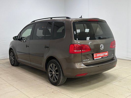 Volkswagen Touran Highline, 2014 года, пробег 187302 км