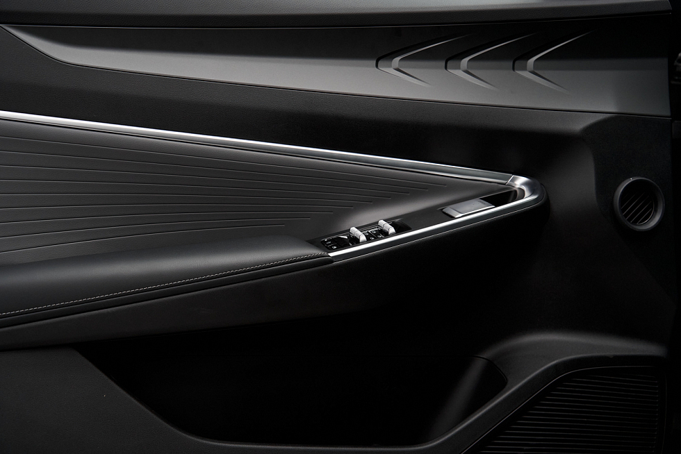 Geely Cityray Flagship, серый