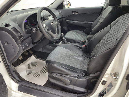 Hyundai i30 Optima, 2011 года, пробег 243007 км