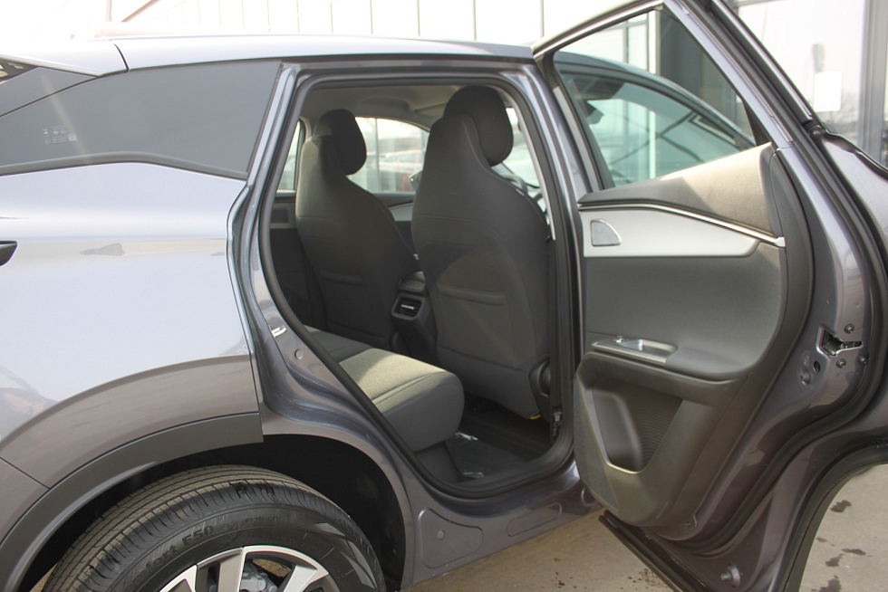 Omoda C5 Актив, серый