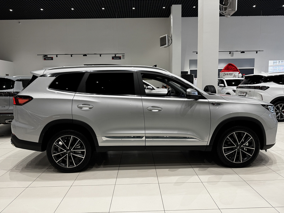 Chery Tiggo 8 Pro Max Ultimate 4WD, серебряный