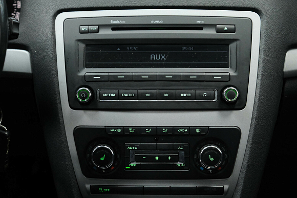 Skoda Octavia Elegance, 2012 года, пробег 280000 км