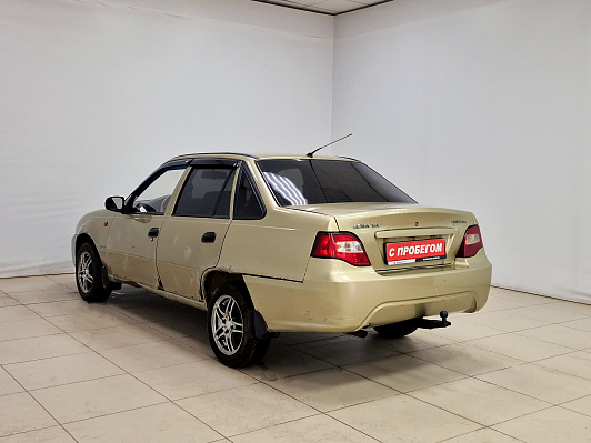 Daewoo Nexia Базовая, 2011 года, пробег 268000 км