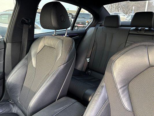 BMW 5 серии, 2018 года, пробег 129871 км