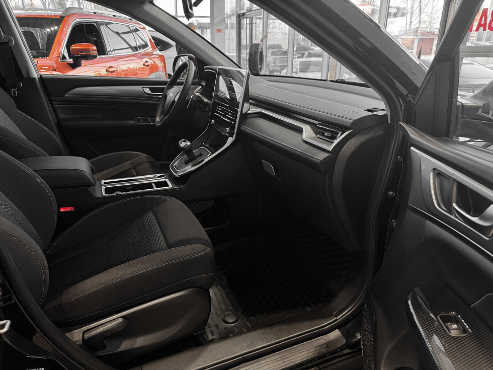 Haval M6 Base, черный