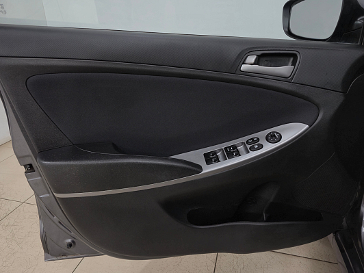 Hyundai Solaris Comfort, 2015 года, пробег 117638 км