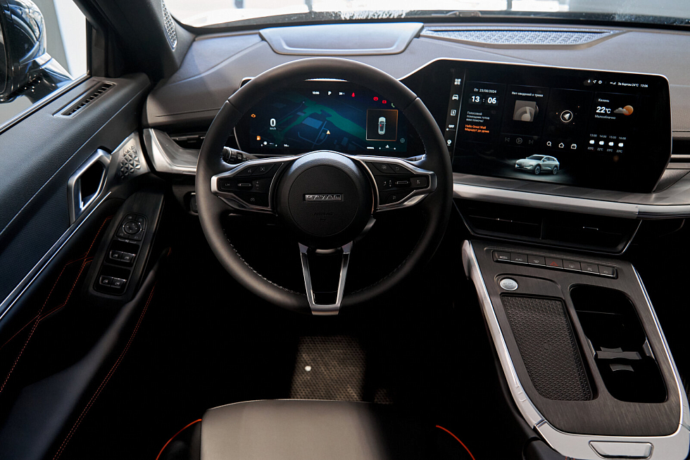 Haval F7 Премиум, черный