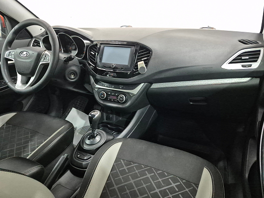 Lada (ВАЗ) Vesta Luxe Multimedia (2017-2019), 2018 года, пробег 166591 км