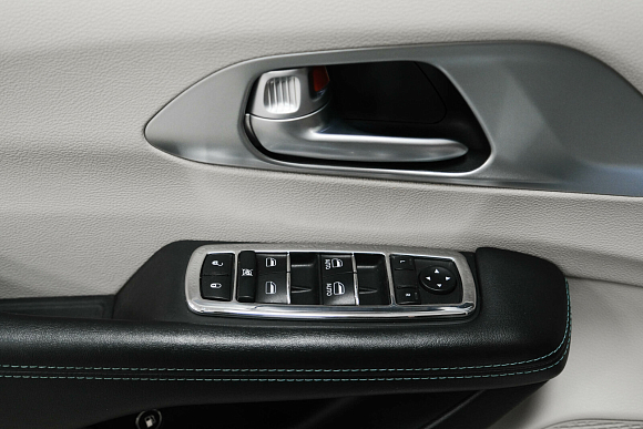 Chrysler Pacifica, 2017 года, пробег 77836 км