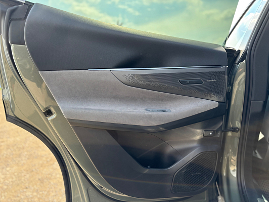 Lynk & Co 08 Performance Halo, 2023 года, пробег 41135 км