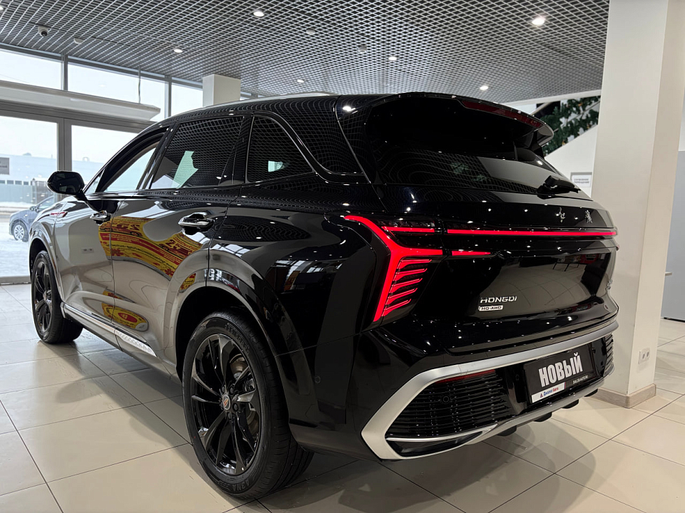 Hongqi HS3 Делюкс (Deluxe), черный
