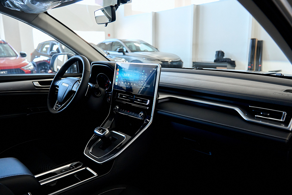 Haval M6 Оптимум, серый