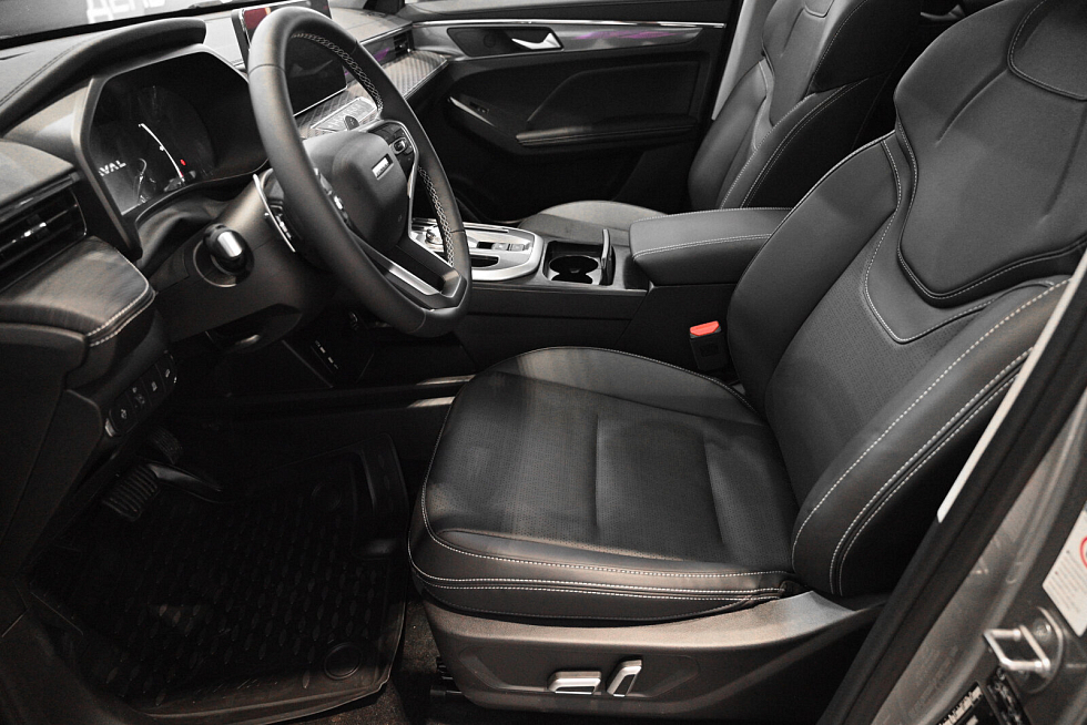 Haval Jolion Premium, серый