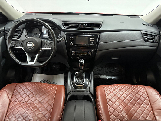 Nissan Rogue, 2017 года, пробег 125239 км