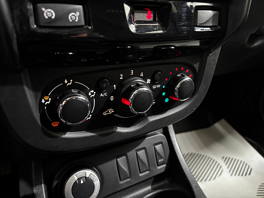 Renault Duster Dakar Edition, 2017 года, пробег 189442 км