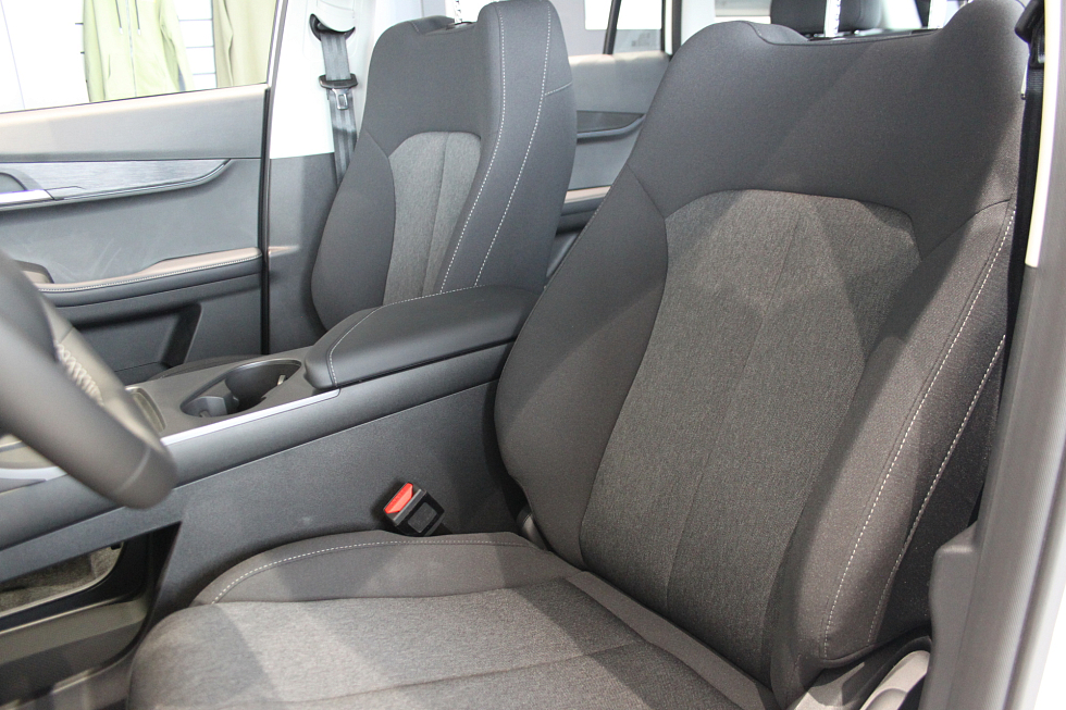 Jaecoo J6 Актив, белый