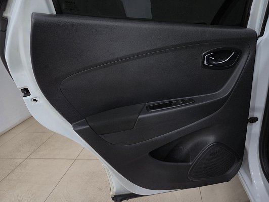 Renault Kaptur Style, 2017 года, пробег 104623 км