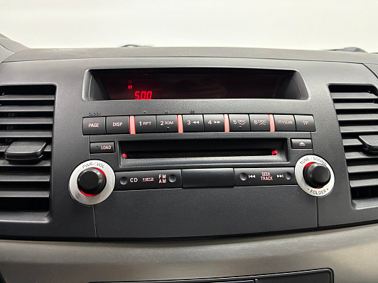 Mitsubishi Lancer Invite, 2012 года, пробег 147591 км