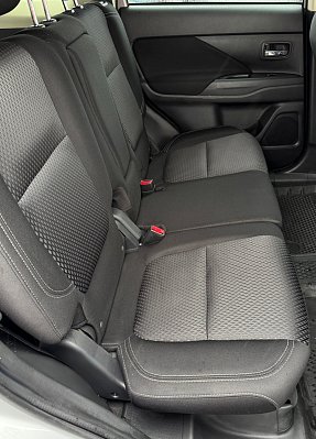 Mitsubishi Outlander Intense+, 2019 года, пробег 148030 км