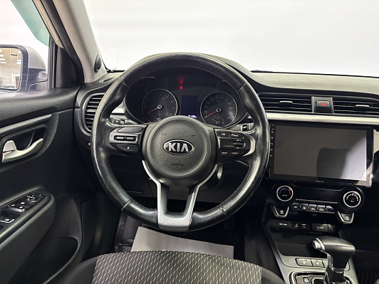 Kia Rio Luxe, 2017 года, пробег 151052 км