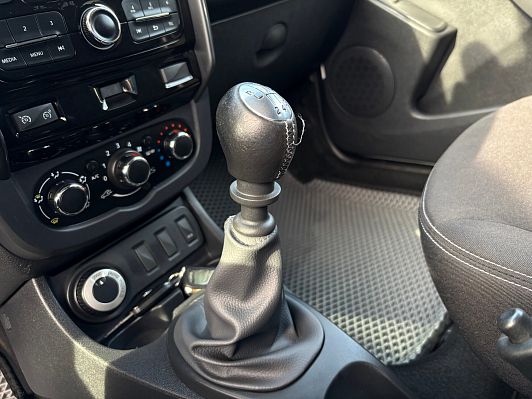 Renault Duster Dakar Edition, 2017 года, пробег 89800 км