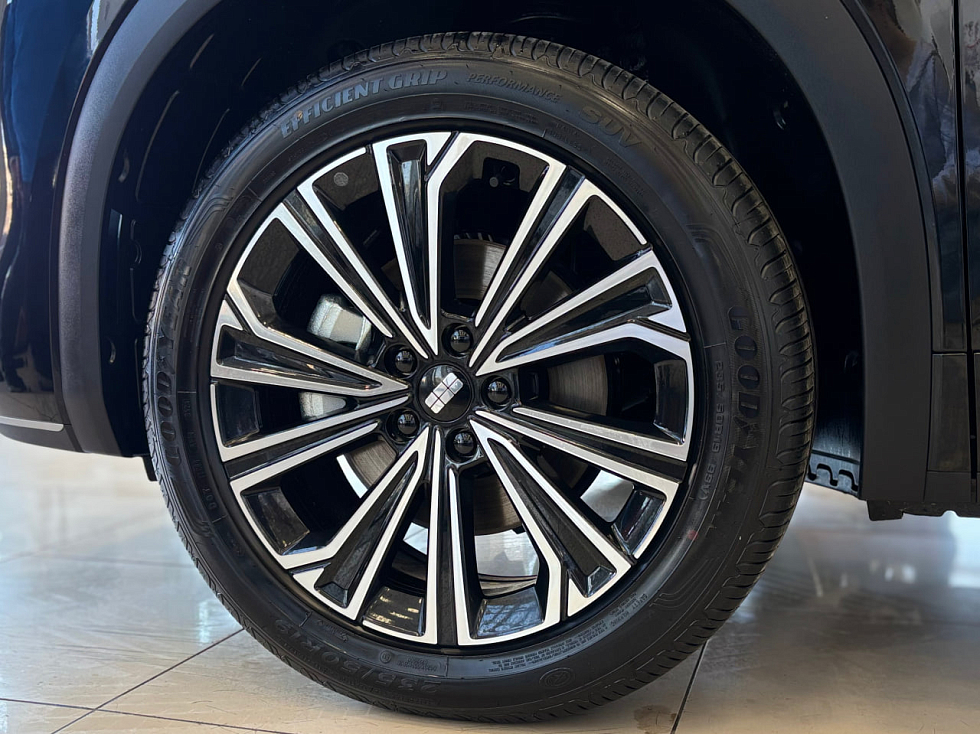 Geely EX5 EM-i Про, черный