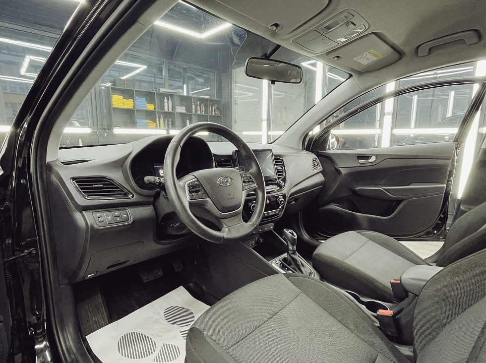 Hyundai Solaris Comfort, черный